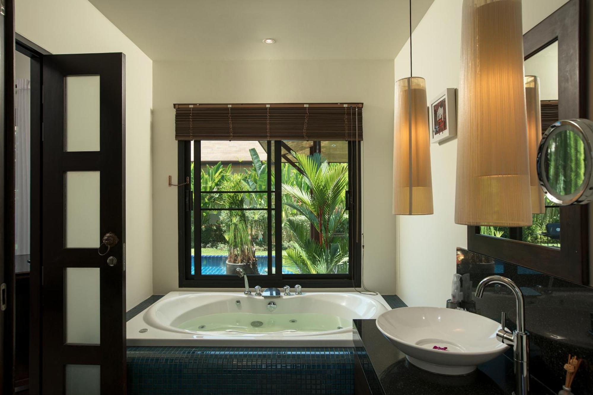 Villa Atarata | Private Pool | Kokyang Estate By Tropiclook | Naiharn Beach Rawai Exterior photo